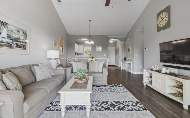 Havens #1832 2 Bedroom Condo by Redawning