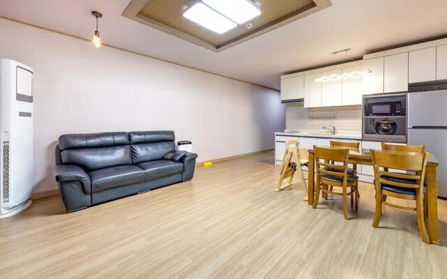 Gapyeong Walkingoncloud Pension&glamping