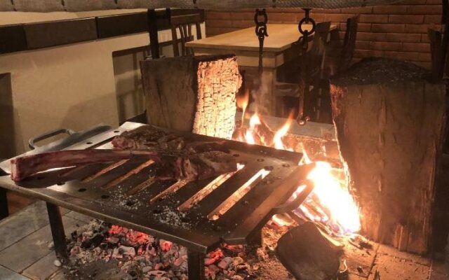 Al Fogolar Rooms & Osteria