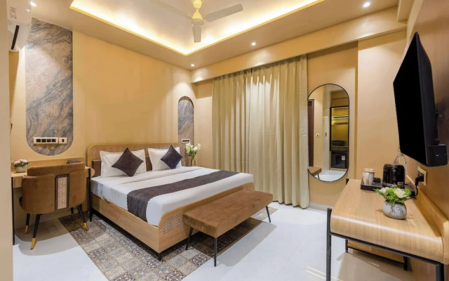 Saltstayz Premier - Sector 50 & Golf Course Ext Road