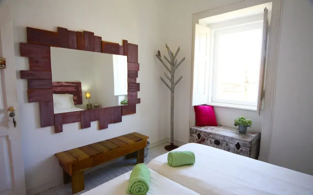 Aloha Beach House H