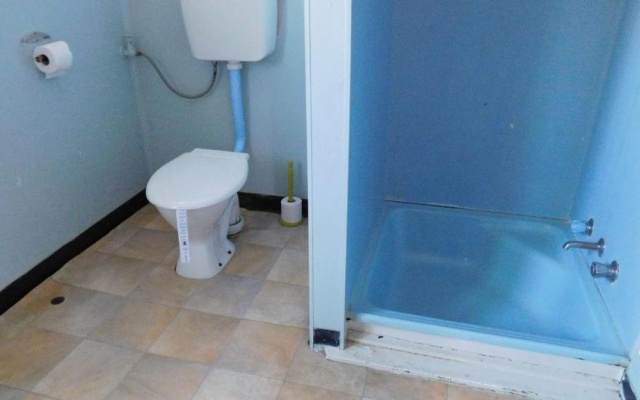 Cottage 53 - Topspot Cottages – Bathroom – Jurien Bay