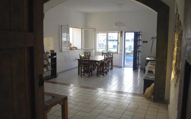 La Caleta Surfhouse