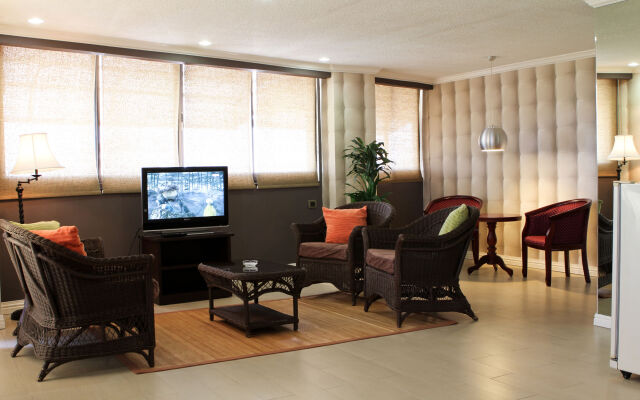 Star Plaza Hotel
