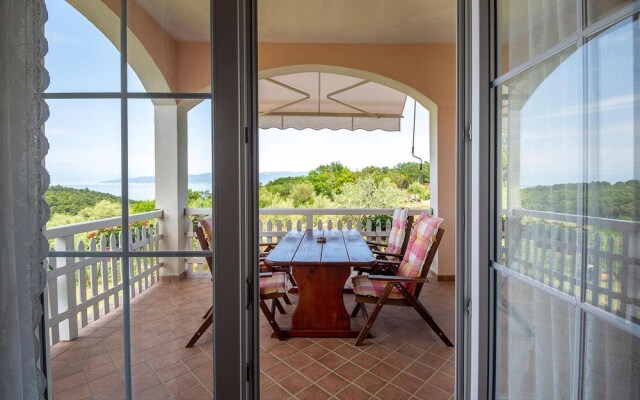 Beautiful Apartment in Labin With 1 Bedrooms and Wifi