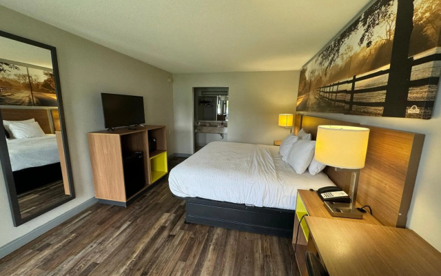 Rodeway Inn Owensboro South