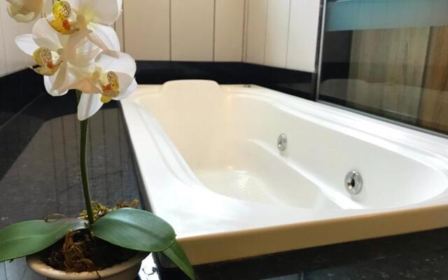 Aki Hotel e Restaurante