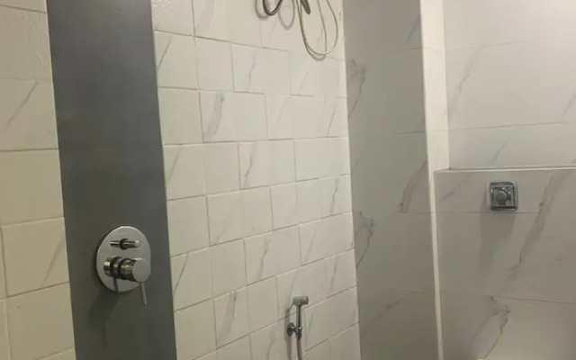 Hotel Royal Residency