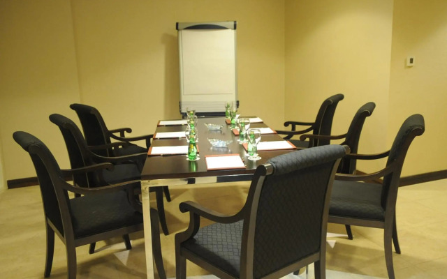 Kingsgate Hotel Doha by Millennium Hotels