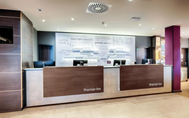 Отель Premier Inn Koeln City Centre