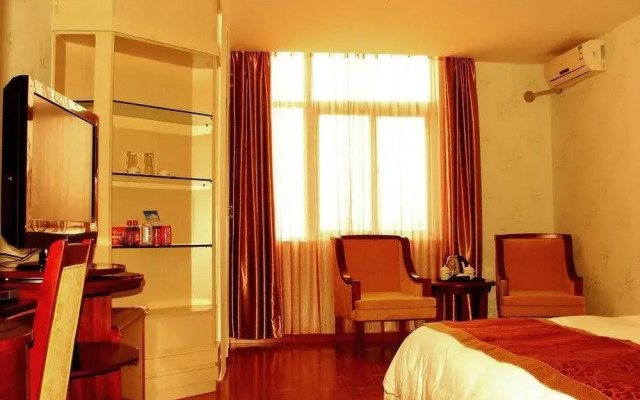 Purui Duomu Holiday Hotel - Lijiang