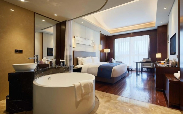 Fu Rong Ge Hotel