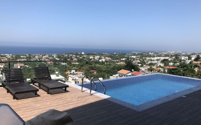 Ultra Lux Sea View Villa in Kyrenia