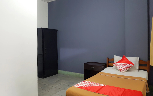 OYO 3244 Grand Chandra Hotel