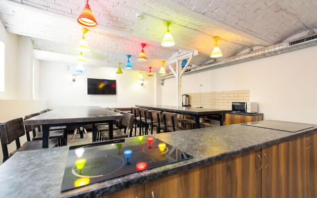 Makarov Hostel