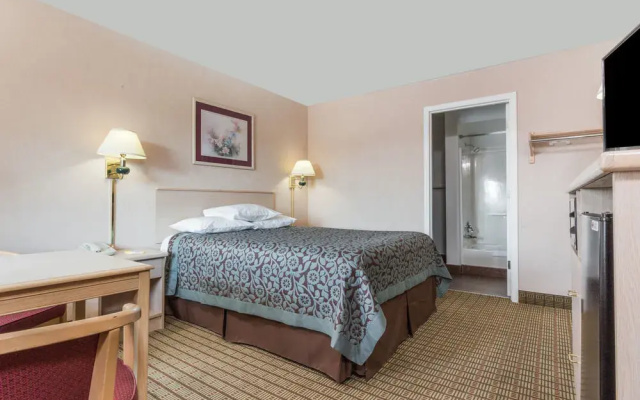 Days Inn Portland Central