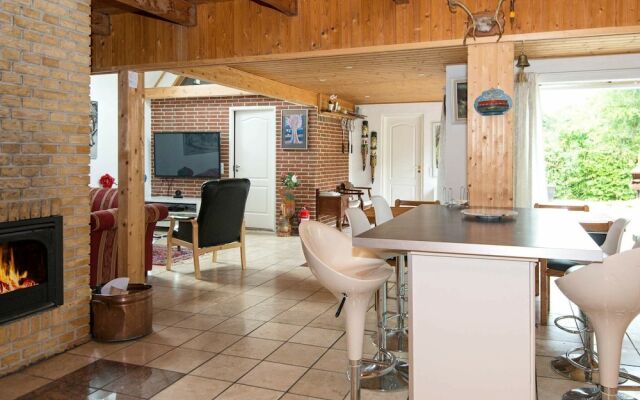 Cozy Holiday Home in Ebeltoft With Private Whirlpool