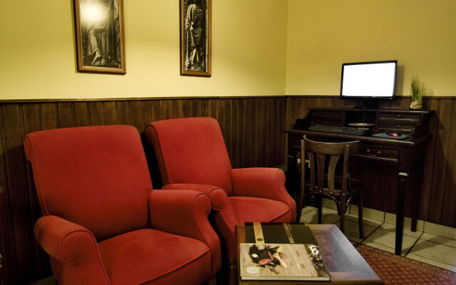 Hostal San Clemente by Pousadas de Compostela