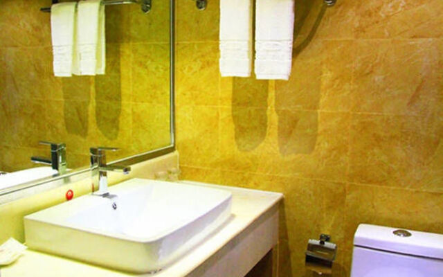 New Zhongxun Business Hotel