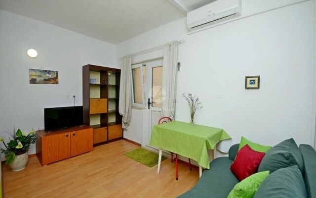 Jadro - 250 m From Beach - A4prizemlje