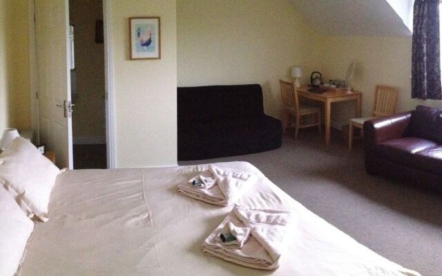 The Lowfield Inn