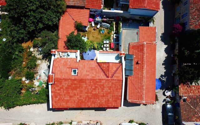 Umit Ev Otel