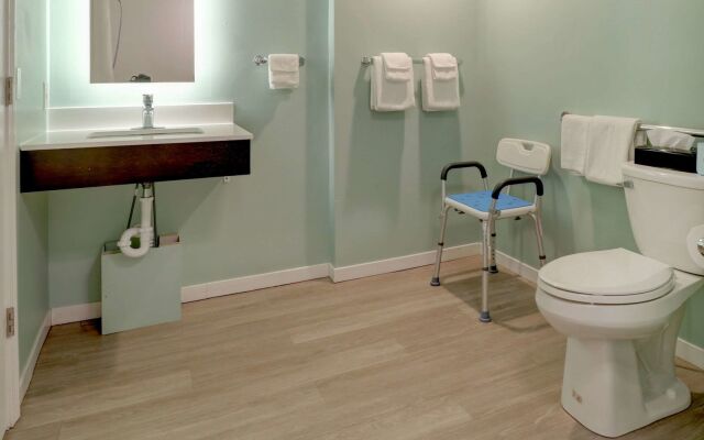 Quality Inn & Suites