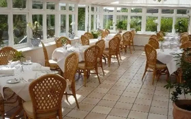 Warren House B&B