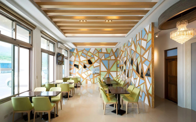 Hotel Cube Taitung