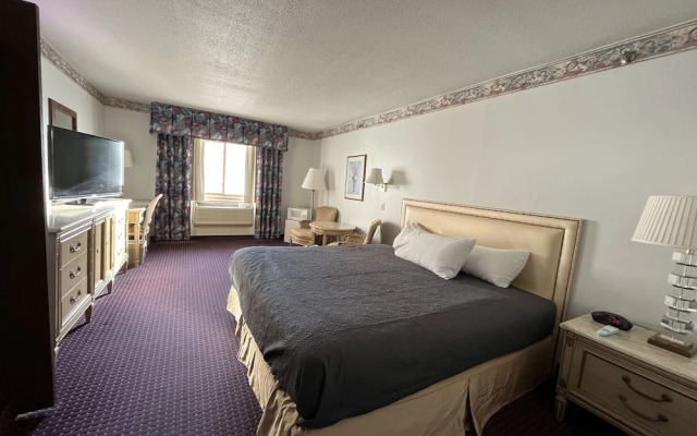 Presque Isle Inn & Convention Center