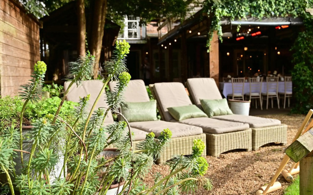 Eleven Didsbury Park