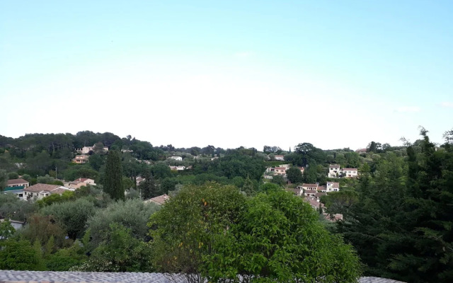 Le Jardin De Lucette