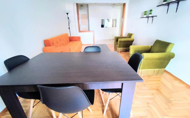 3BR Spacious City Center