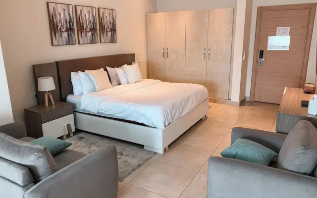 Sky Suites Airport