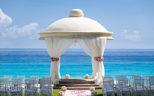 Marriott Cancun, An All-Inclusive Resort