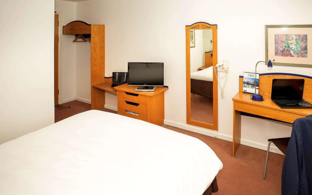 ibis Cardiff Gate - International Business Park