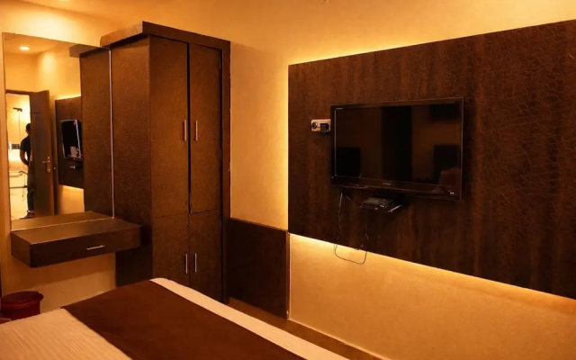 Hotel Just 9 Inn Lucknow