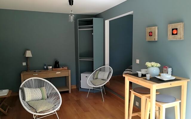 La Suite Des Pervenches