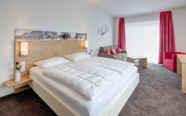 Weingut & Weinstube Heinz J. Schwab