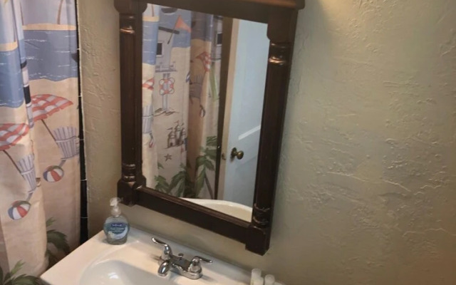 Misty Isles Redington Beachfront Suite 1