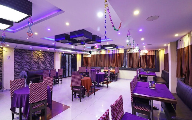Hotel Ta Tin By OYO Rooms