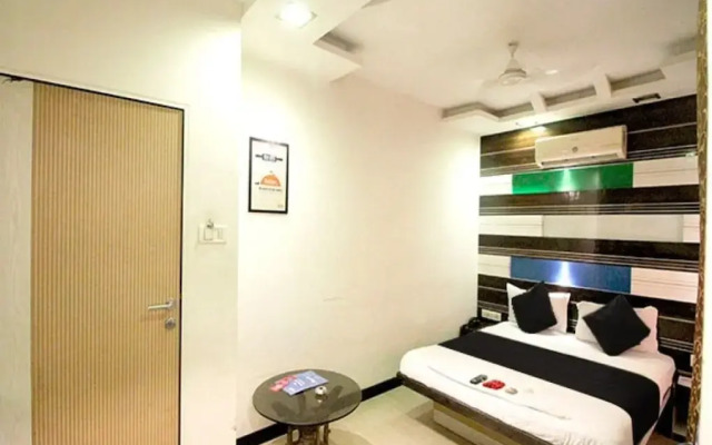 Room Maangta 122 - Andheri East