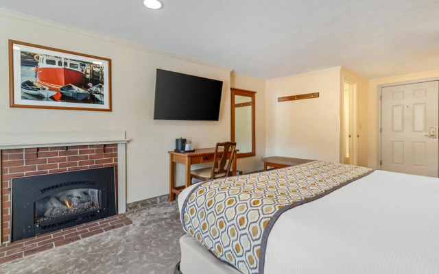 Meadowmere Resort
