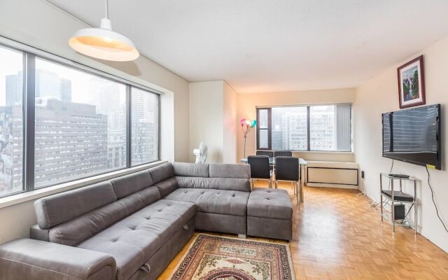 Spacious 1 BR Apartment of Downtown Toronto III