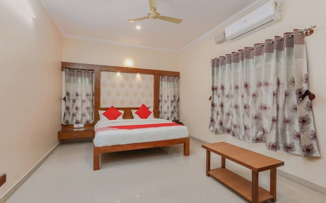 Oyo 24264 Monisha Residency