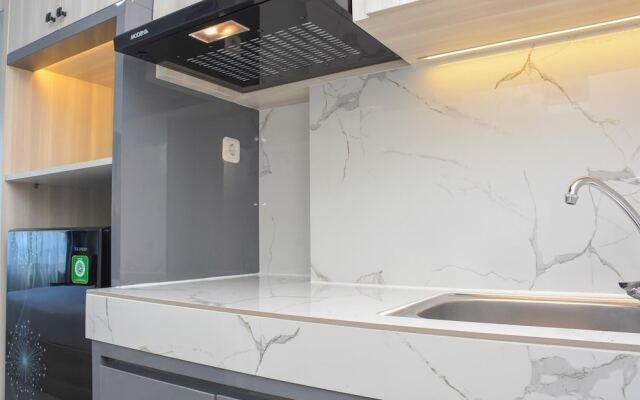 Simple And Comfort Studio At Springlake Summarecon Bekasi Apartment