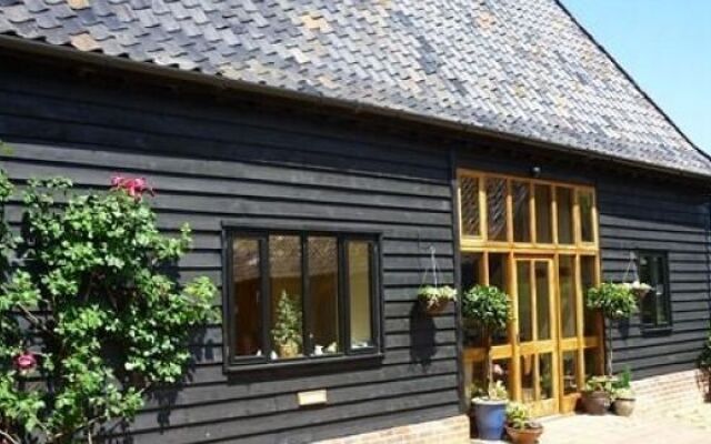 Oak Farm Barn
