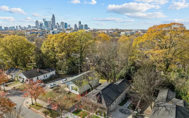 Charlotte Retreat Luxury 4BR Heaven