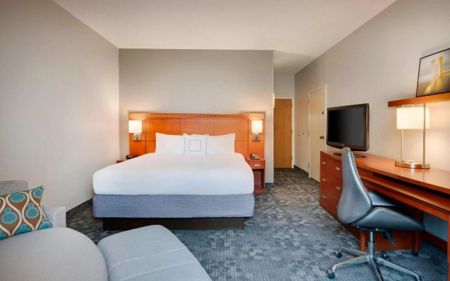 Courtyard by Marriott Savannah Midtown