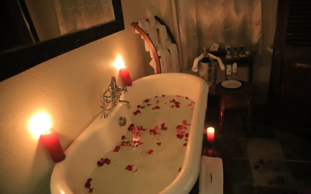 The Emin Pasha Hotel & Spa, CityBlue Collection